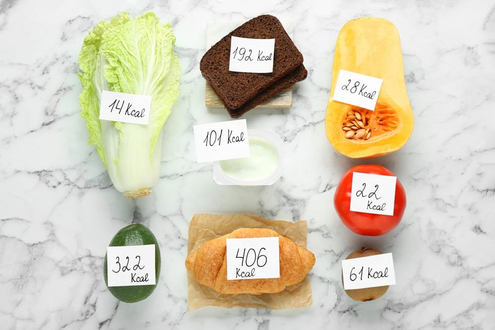 Deficit caloric: ce presupune și cum te ajută să slăbești - gym-stack.ro